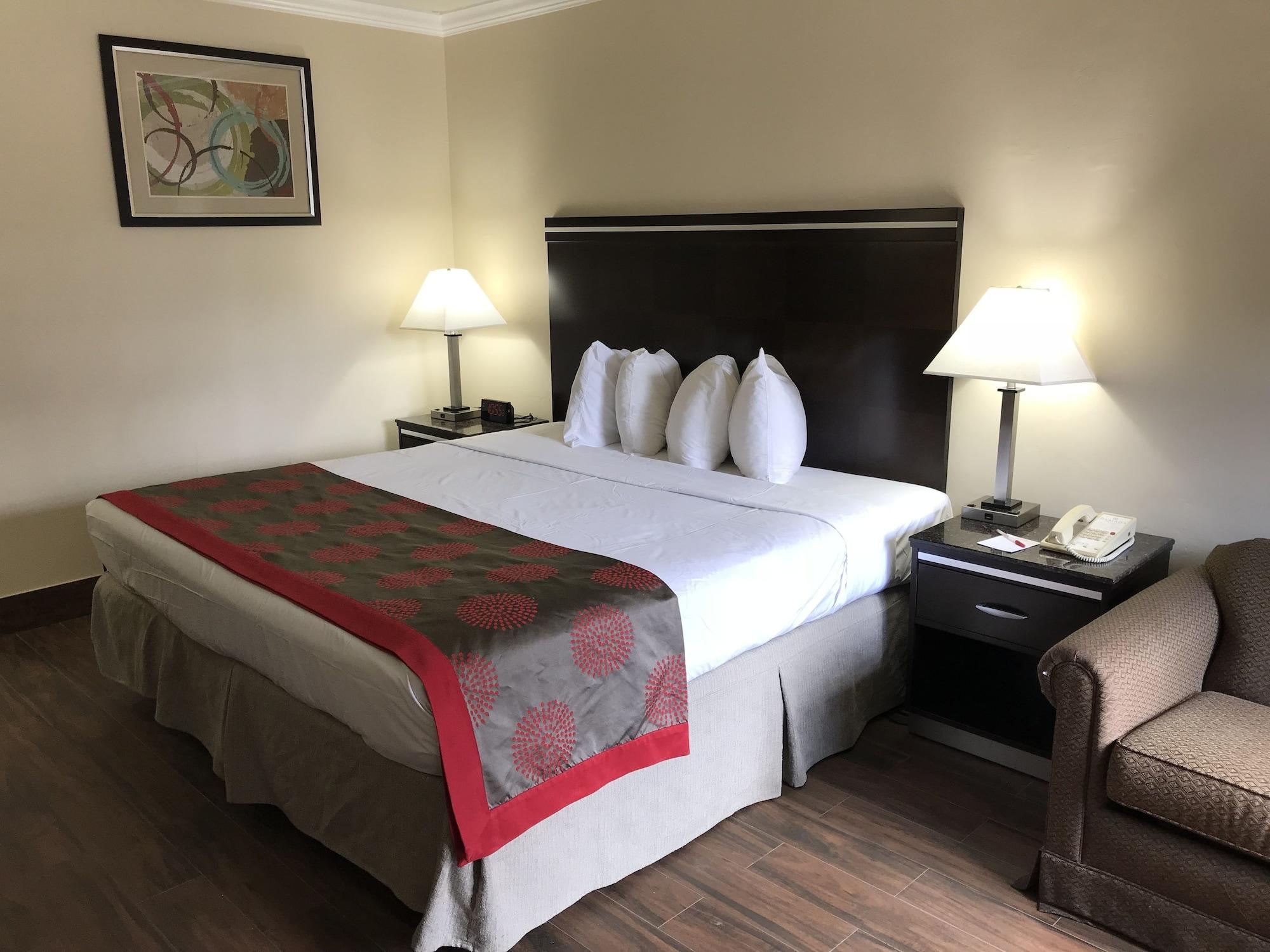 Ramada By Wyndham San Diego Poway Miramar Bagian luar foto