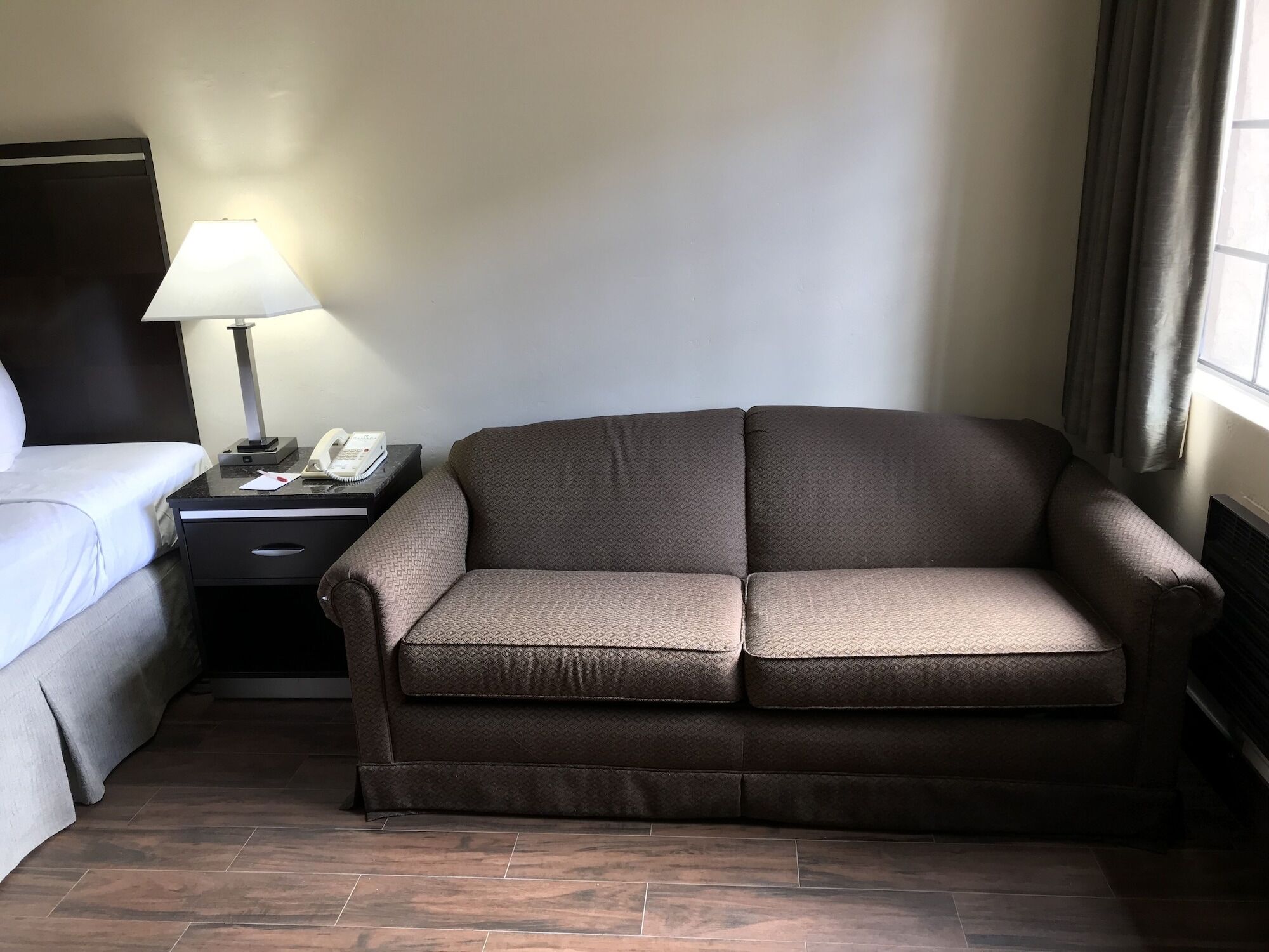 Ramada By Wyndham San Diego Poway Miramar Bagian luar foto
